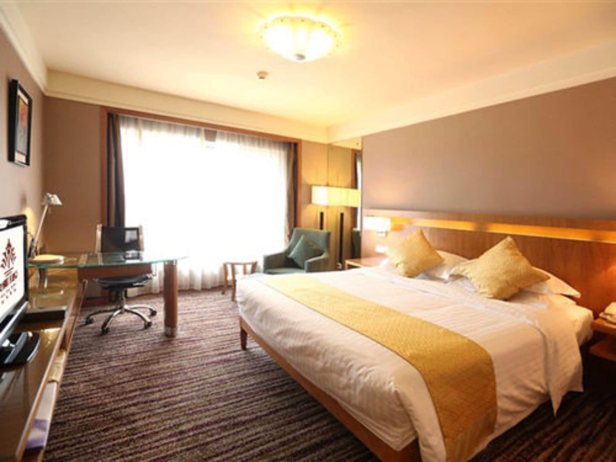 Qingdao Kuaitong International Hotel Esterno foto
