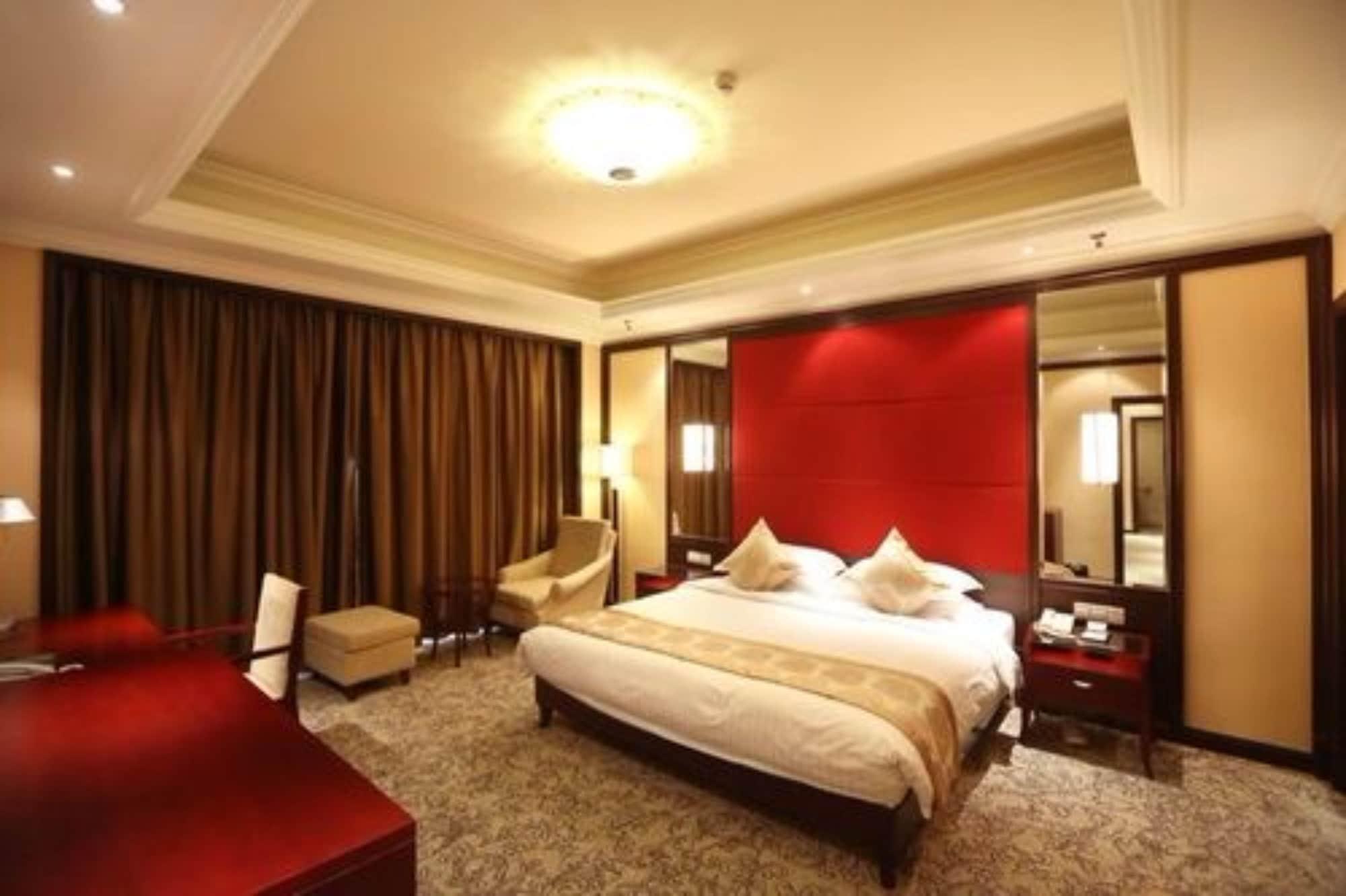 Qingdao Kuaitong International Hotel Esterno foto